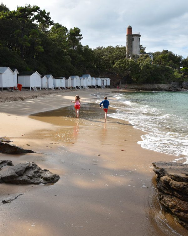 noirmoutier-cabines-plage-blog-the-world-post noirmoutier-cabines-plage-blog-the-world-post